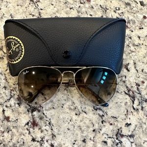 Ray Ban aviators